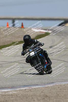 media/Mar-22-2025-TrackDaz (Sat) [[0456df0c41]]/Group B/Session 3 (Outside Grapevine)/